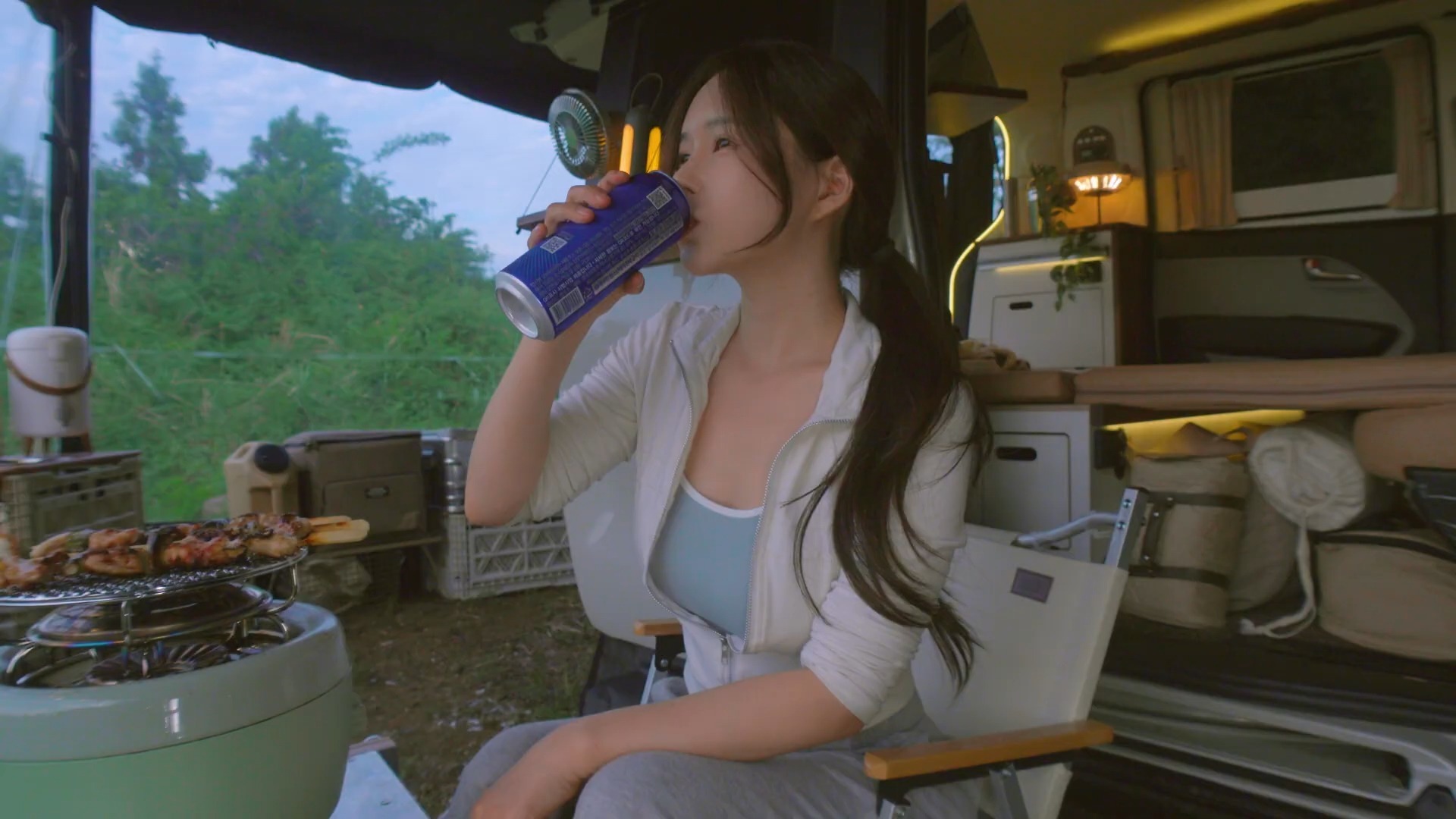 沿着边境看中国 七十华章耀天山丨布茹玛汗·毛勒朵：刻在石头上的忠诚